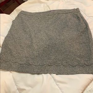 LAST CHANCE.  Gray skirt with scallop details